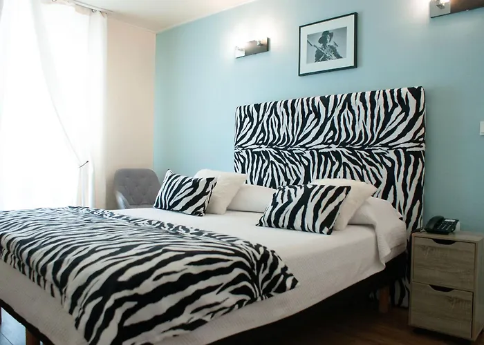 Du Mont BlancHotel Parigi